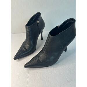 GUCCI Vintage Black Leather GG Monogram Logo Short Zip Stiletto Heel Bootie 5C W